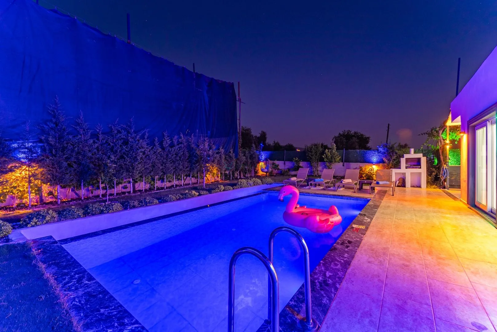 Villa Sulina Tek
