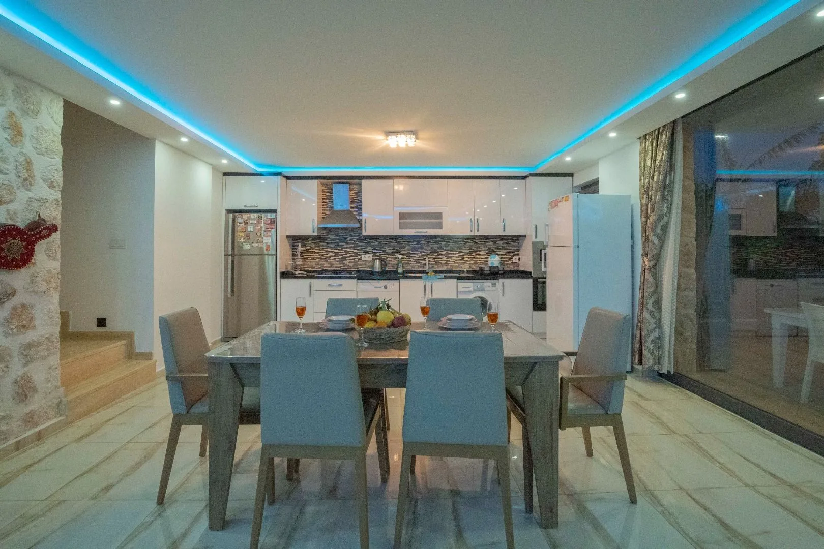 VR Villa Avalon