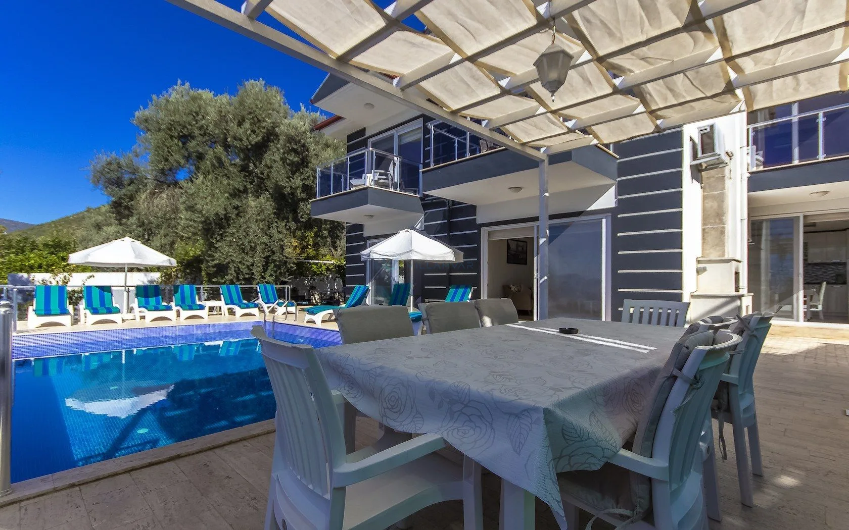 Villa Ferya
