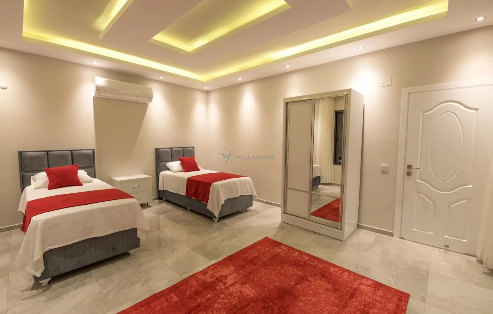 Villa Ali S