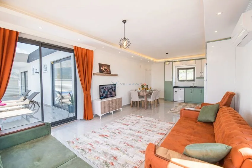Villa Nar Çiceği
