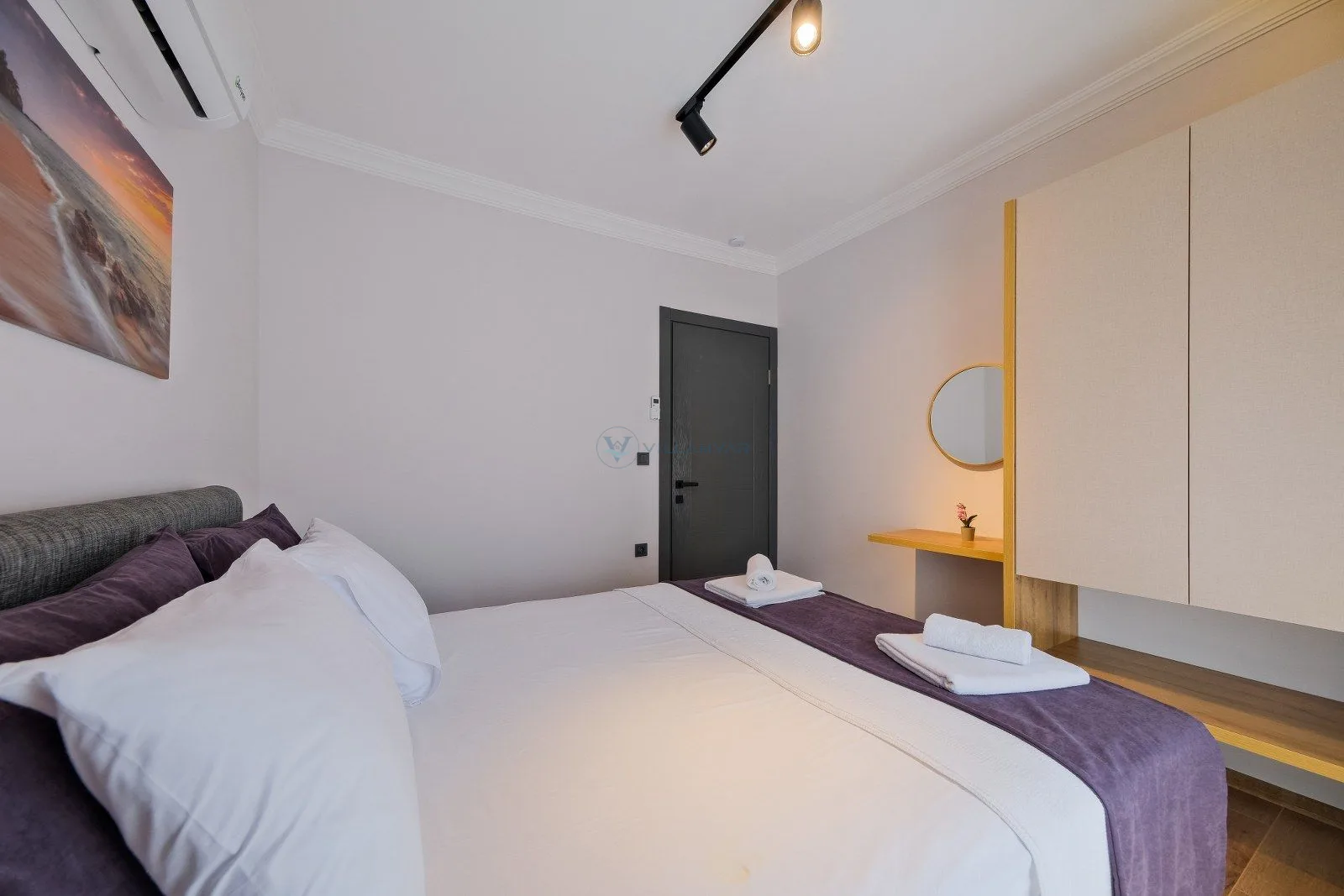 Light Suite Apart 3