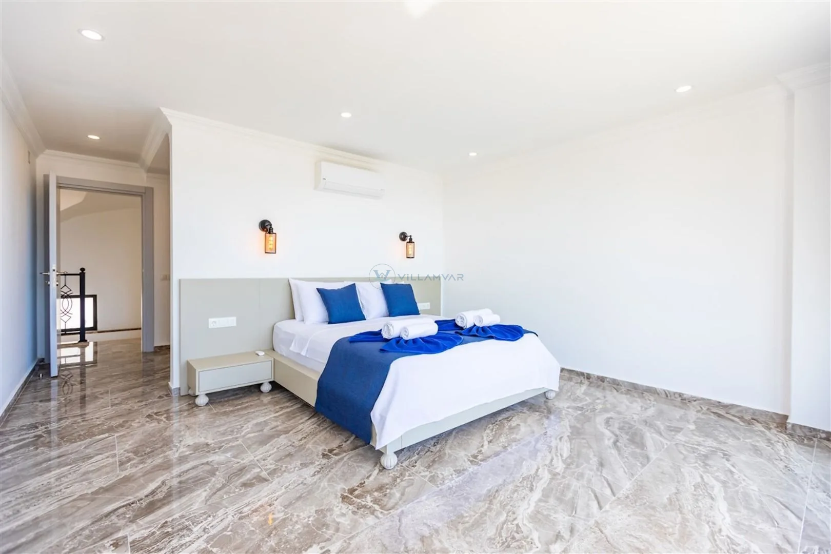 Villa Roa Hills 1