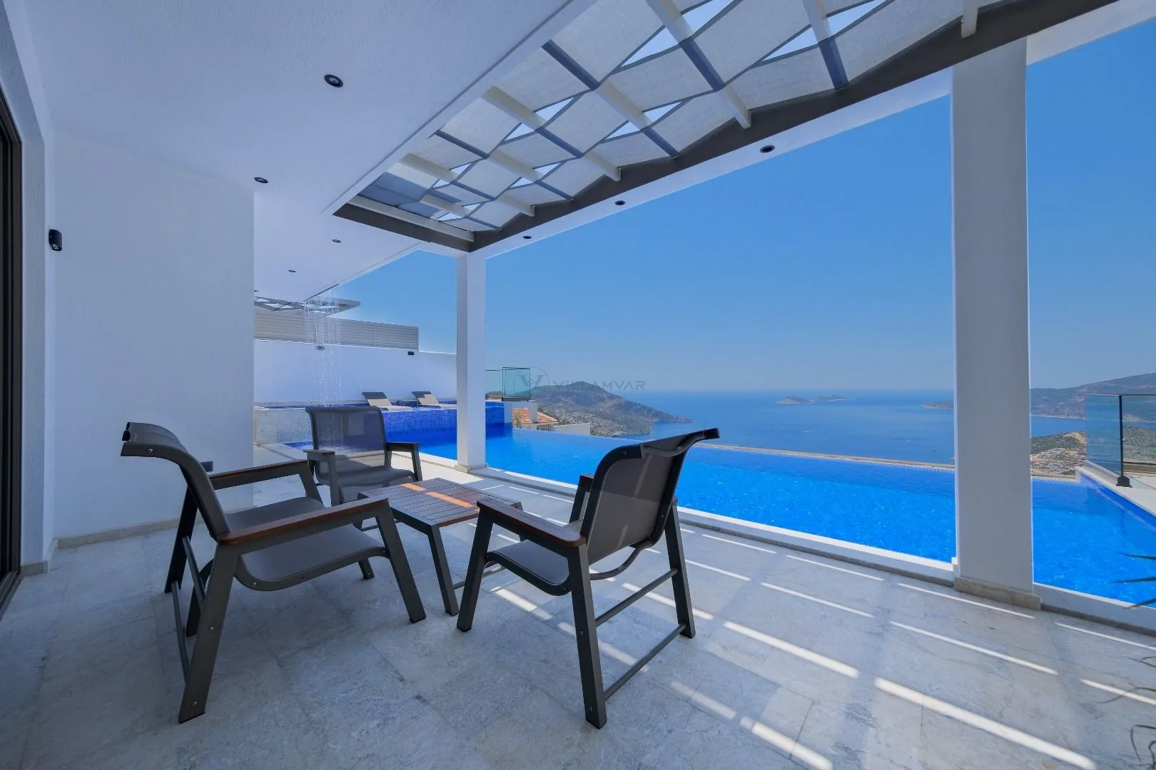 Villa Magic Life