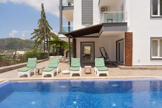 Villa Mevsim