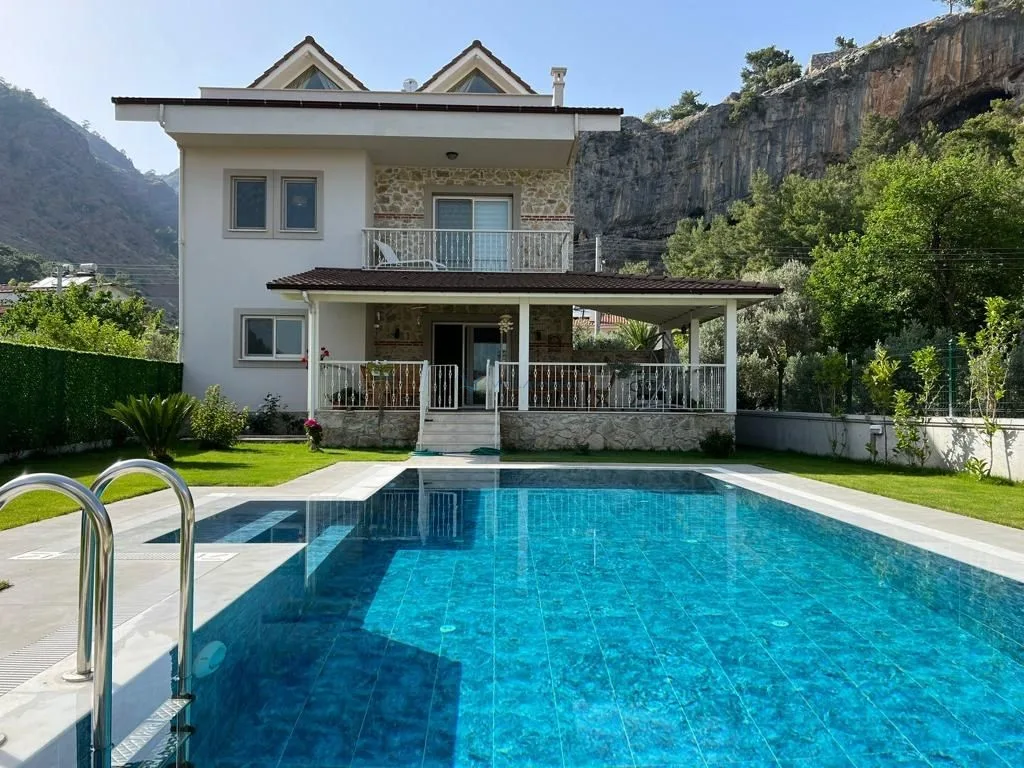 Villa İsabella