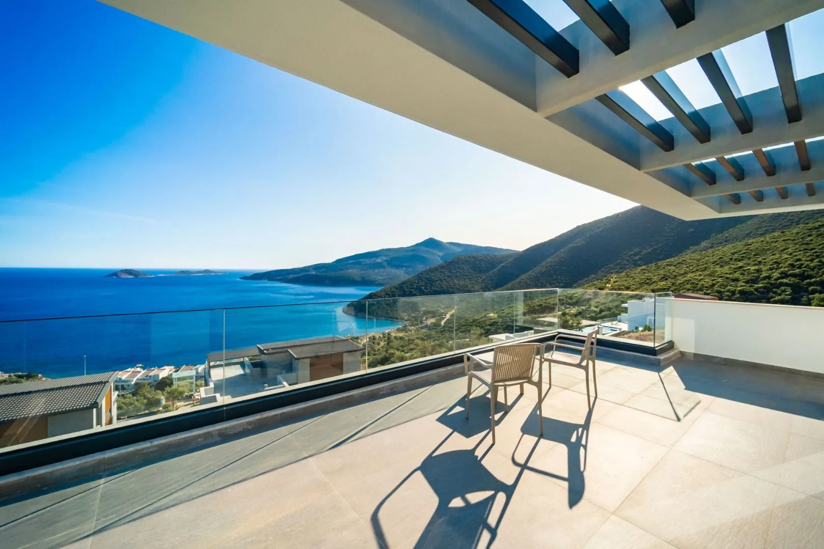 Villa Aura F