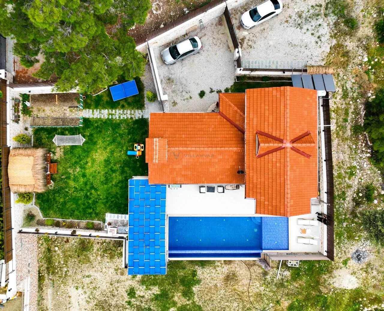 Villa Focus