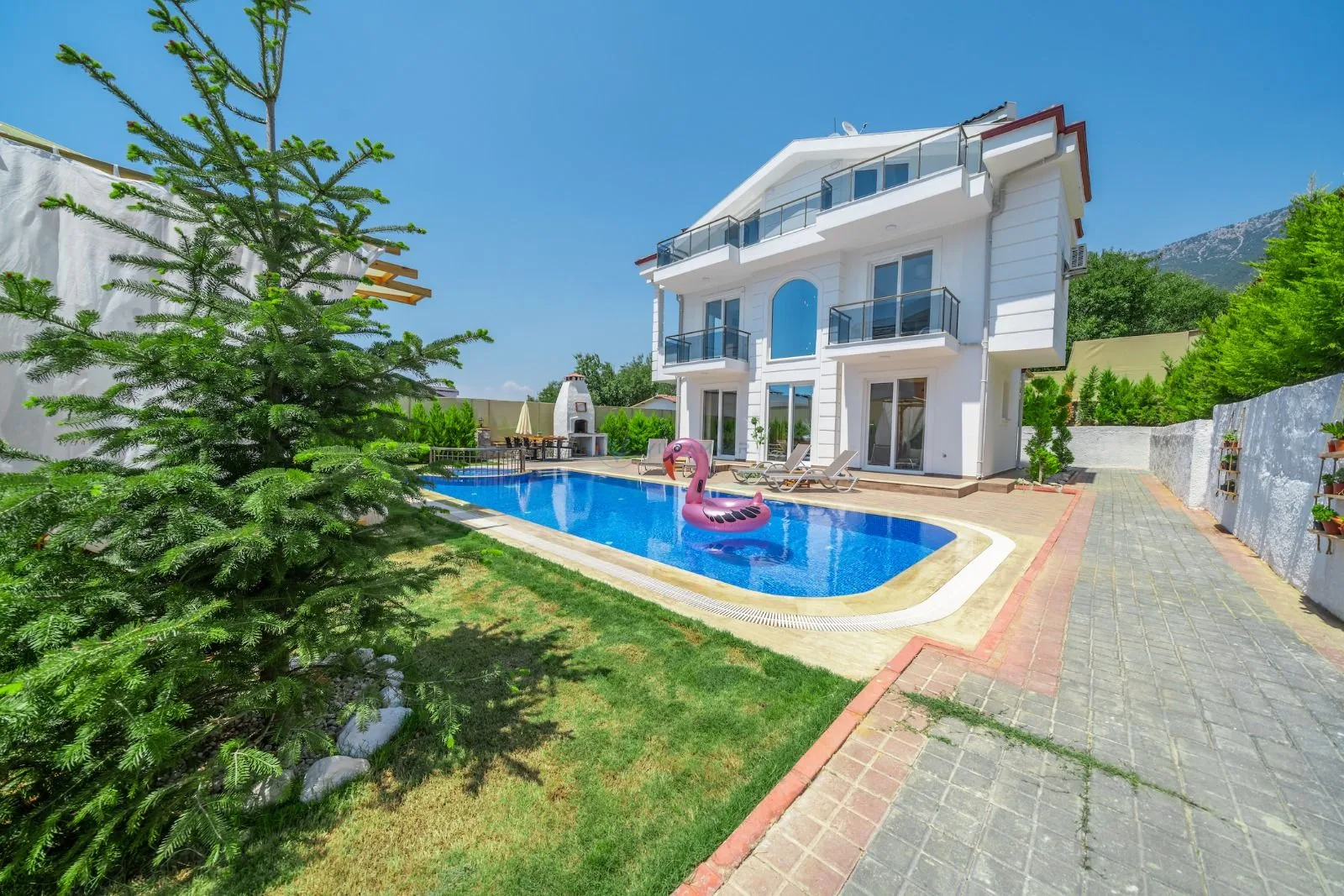 Villa Leila