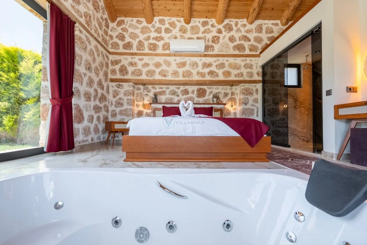 Villa Topçu Stone