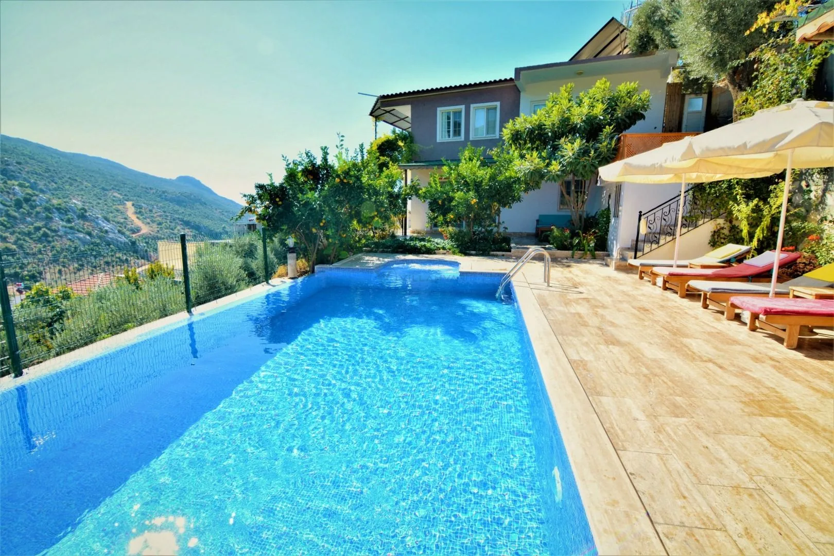 Villa Ayaz