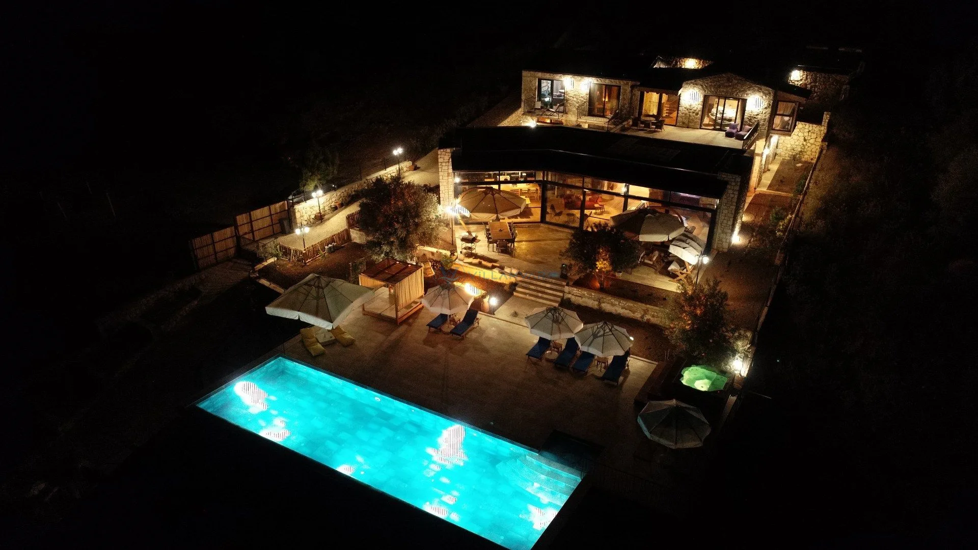 Villa Silver House