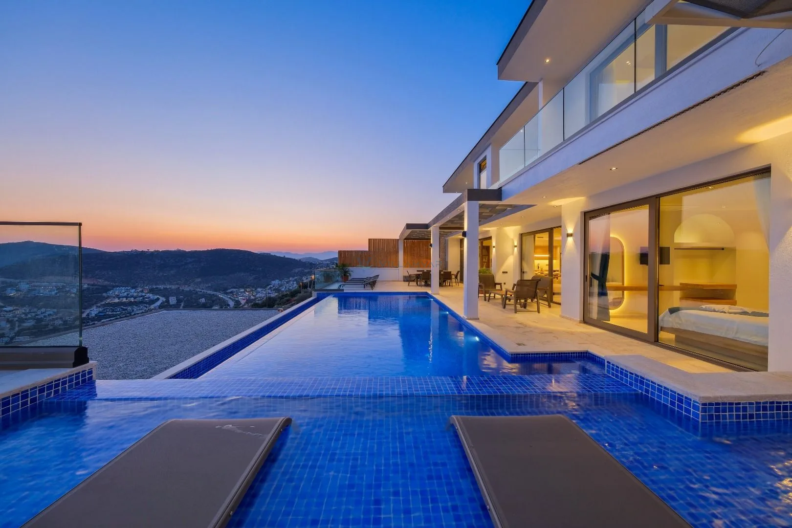 Villa Magic Life