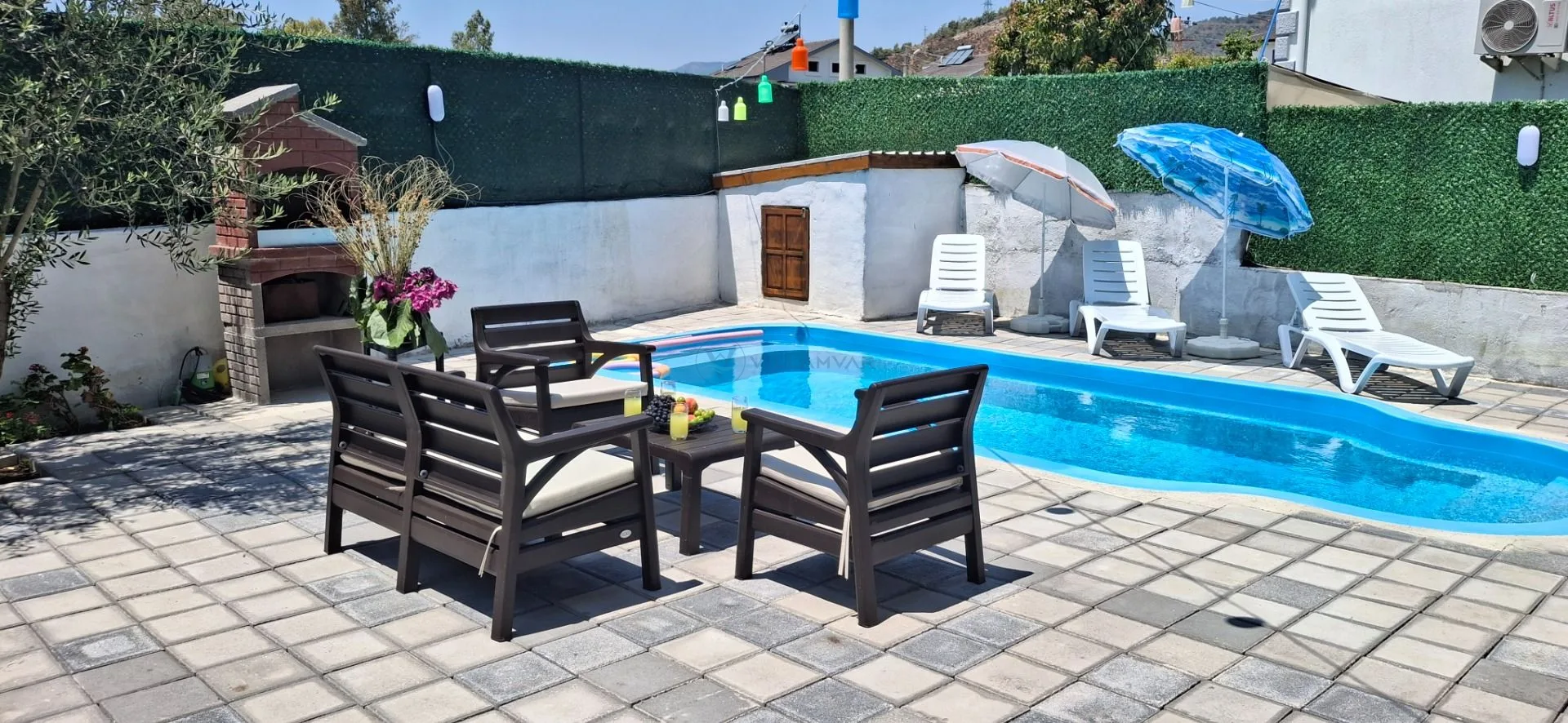 Villa Banora 2
