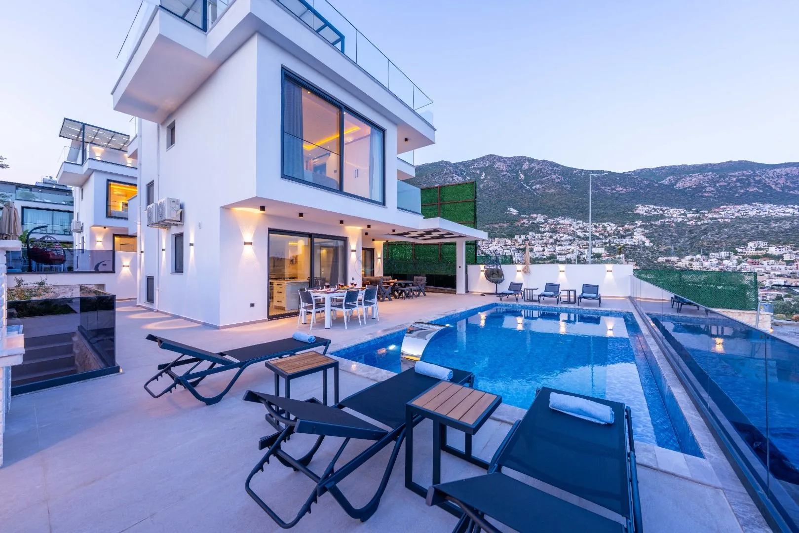 Villa Lovely 2