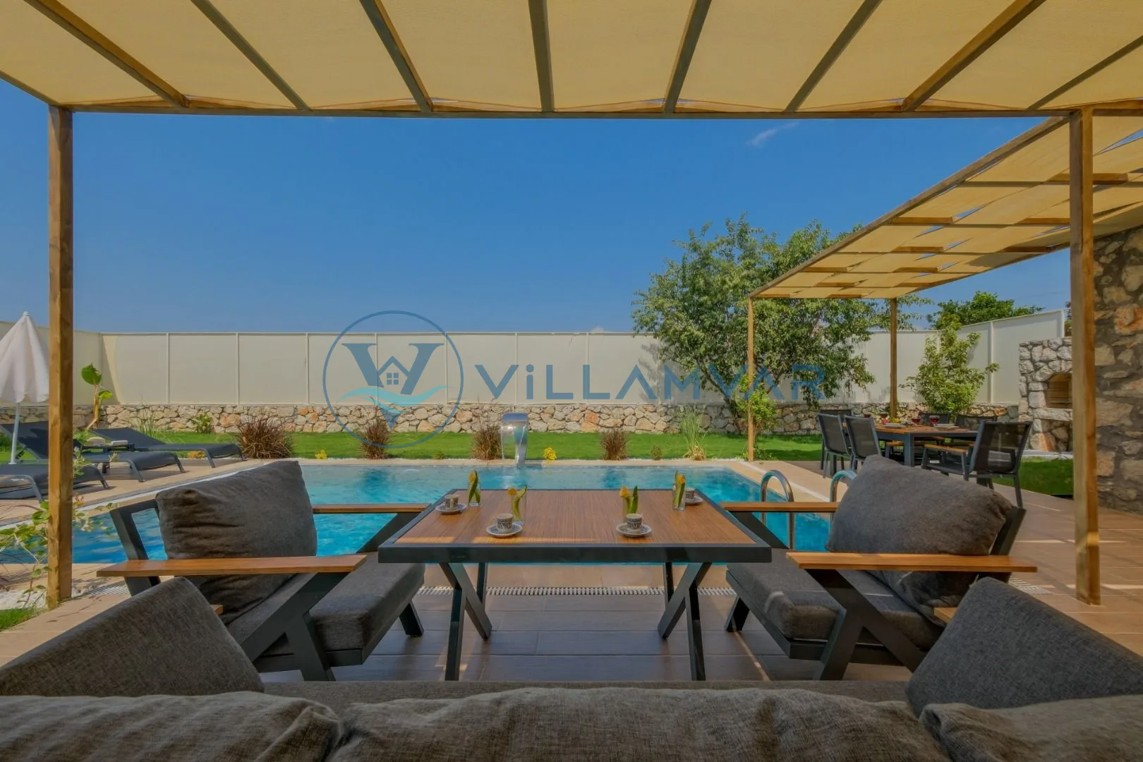 Villa İris