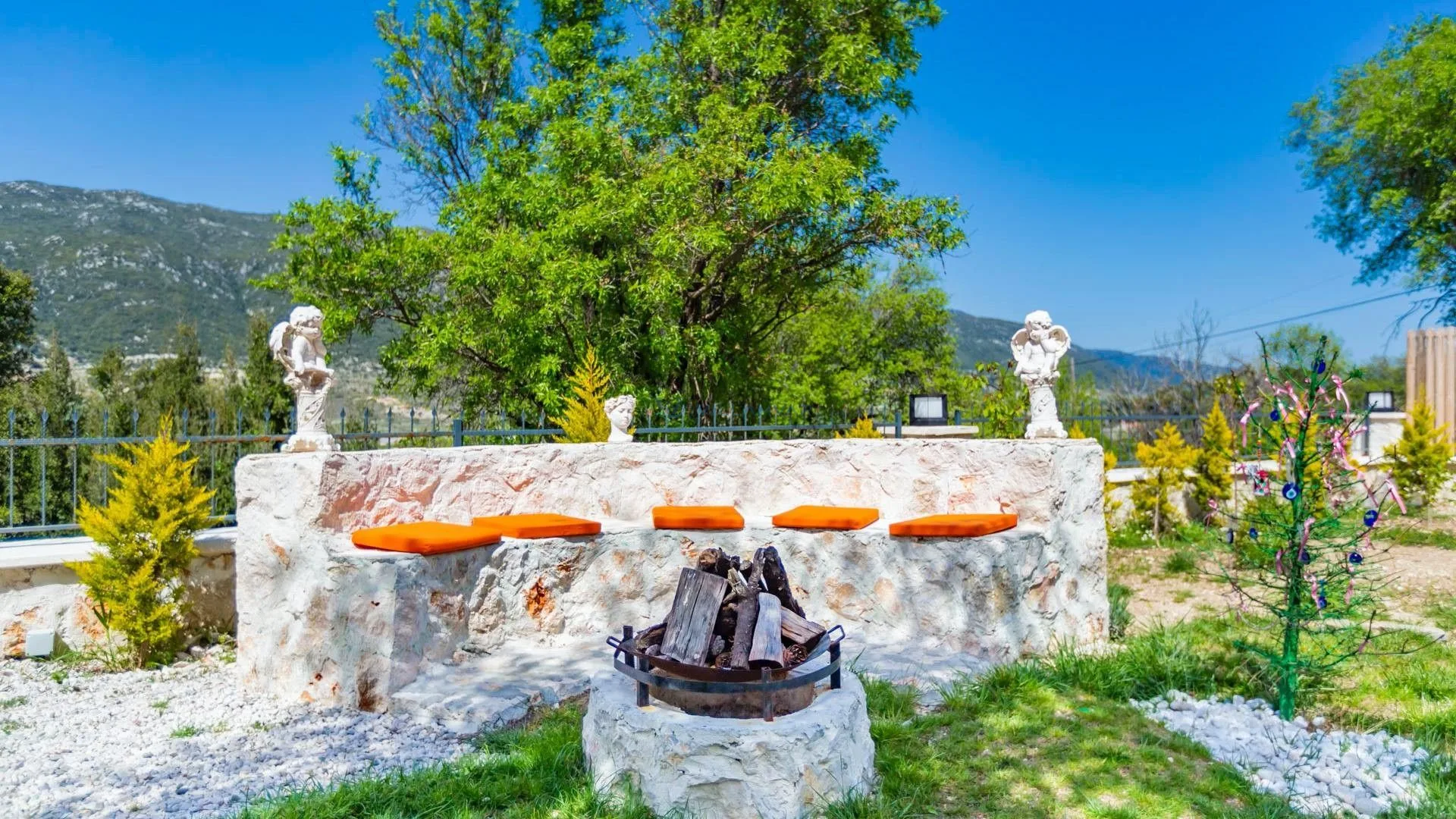 Villa Moonhouse
