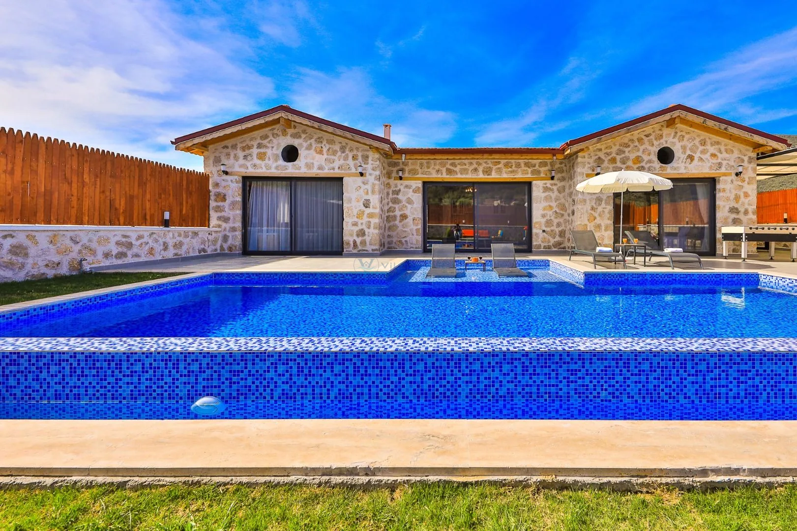Villa Mebika