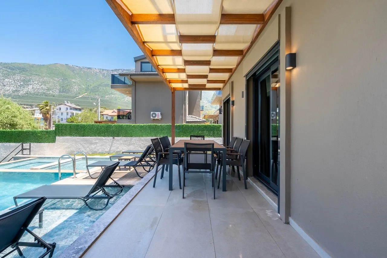Villa Ay Luxe