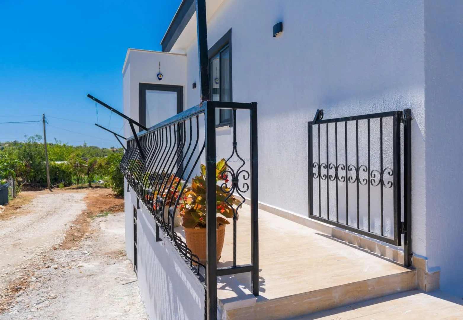 Villa Milid