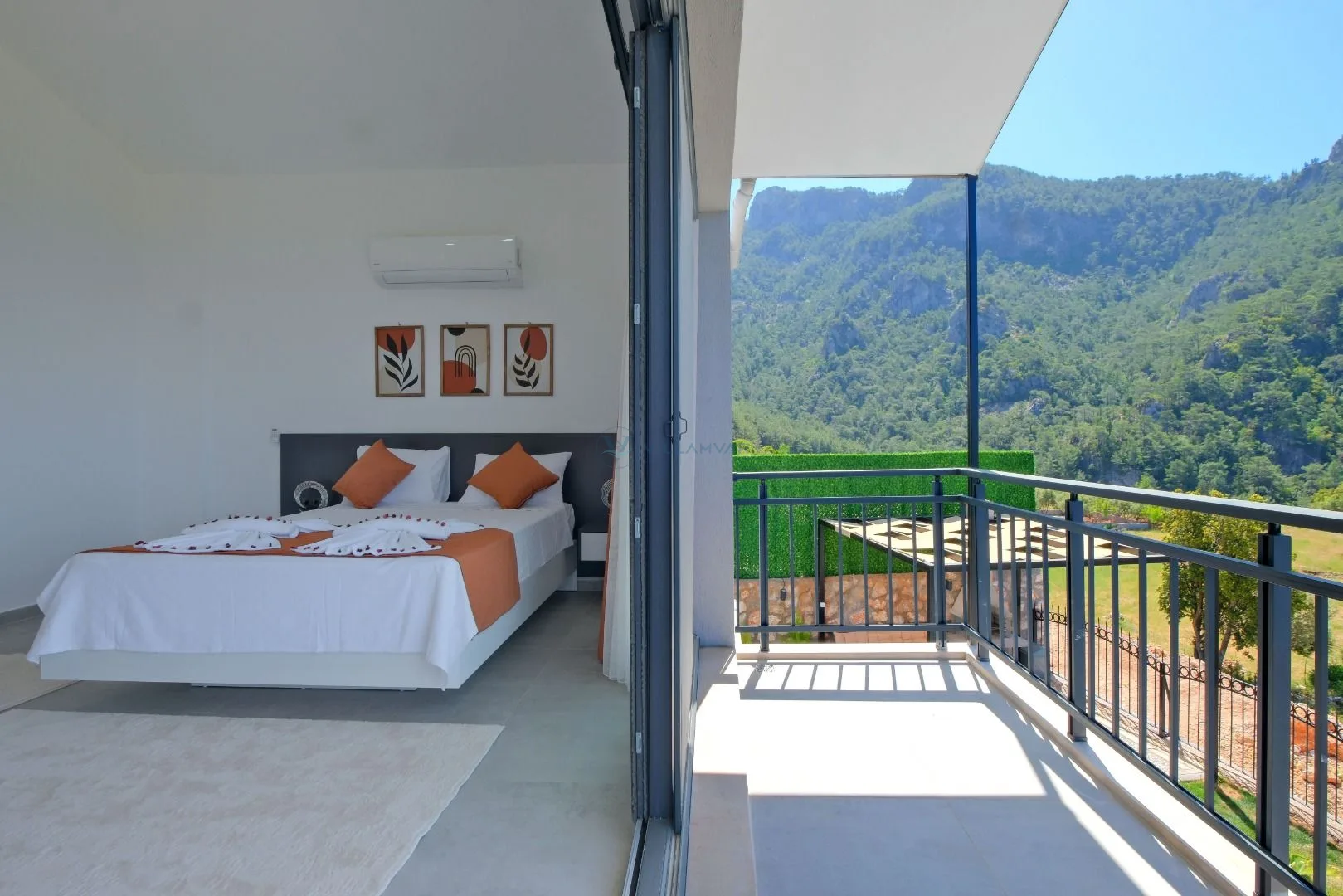 Villa Montis Duo