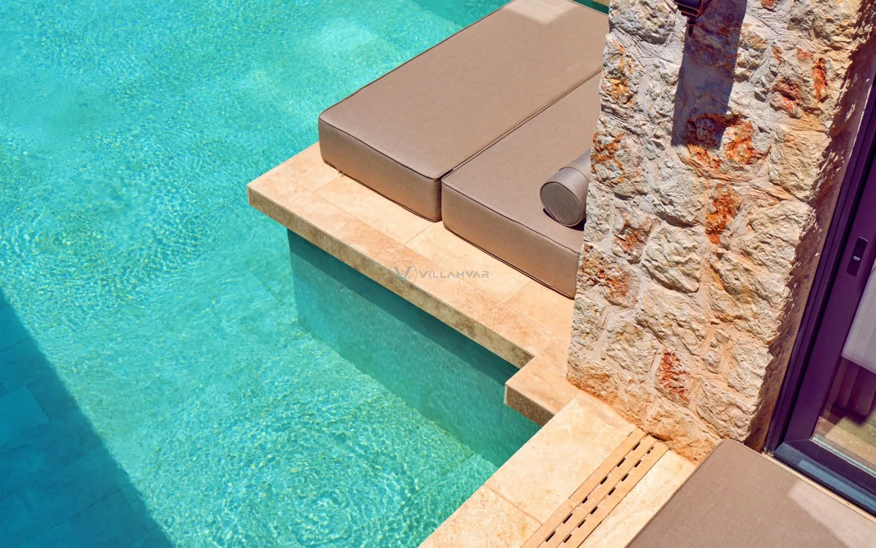 Muses Villa Erato