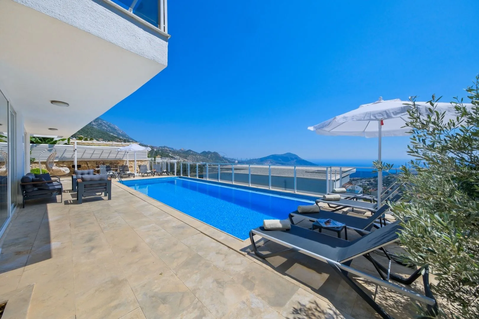 Villa Lumi 3