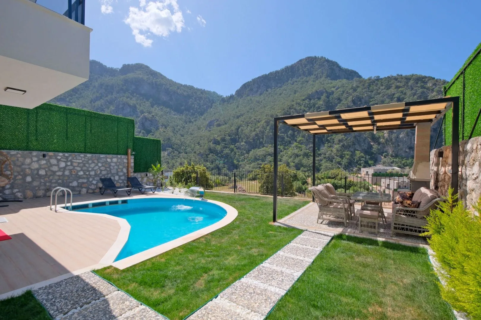 Villa Kulfi
