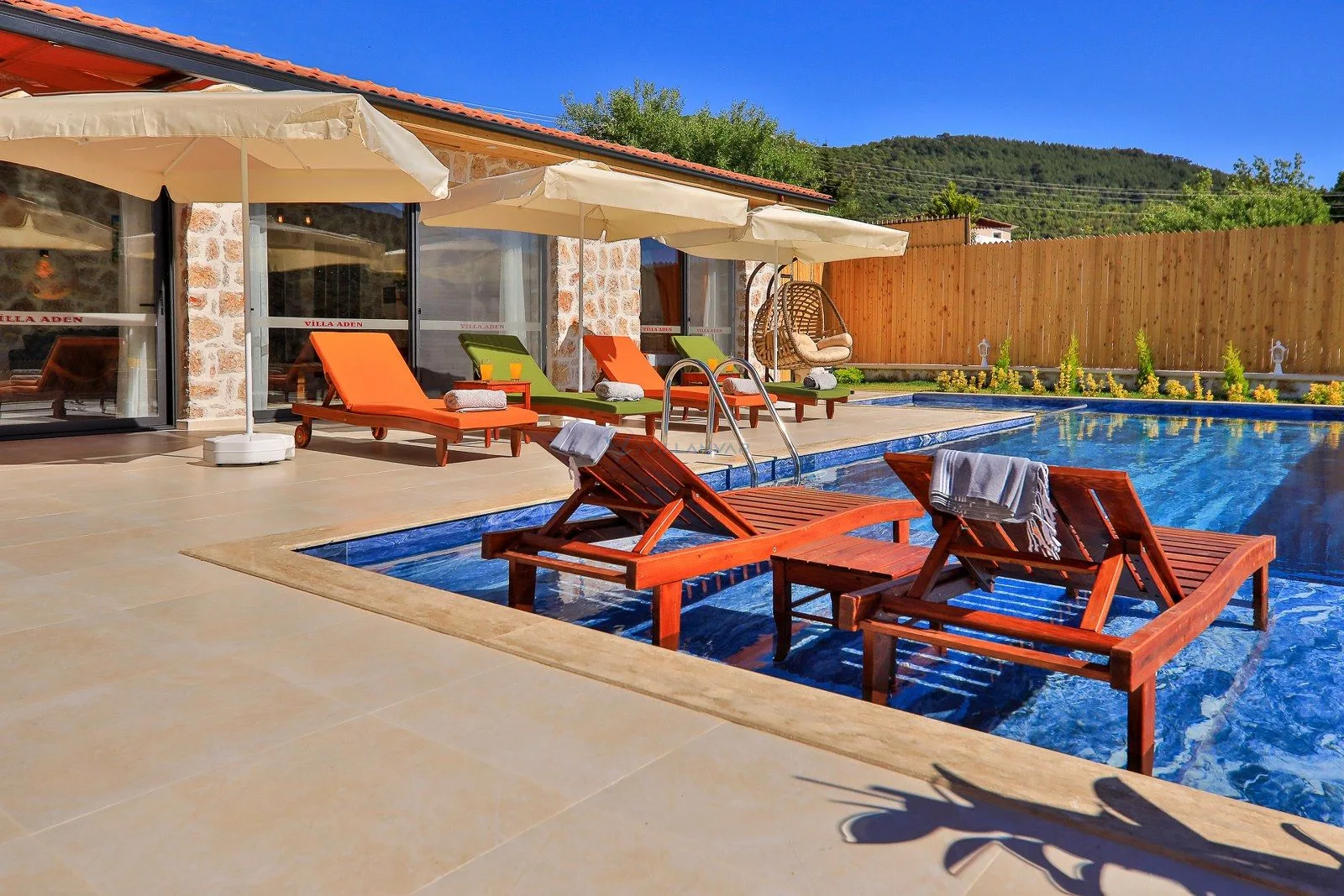 Villa Nidia