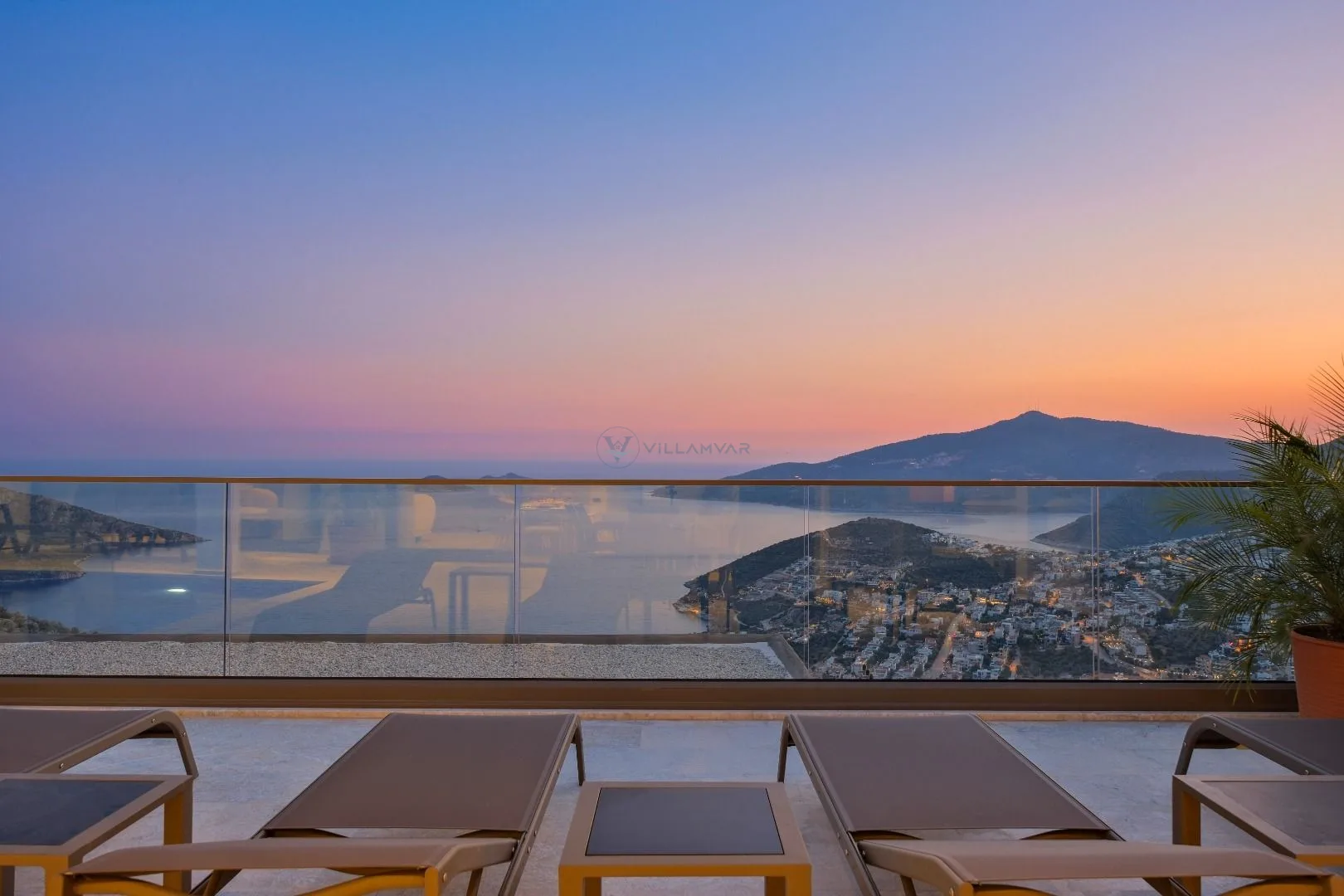 Villa Magic Life