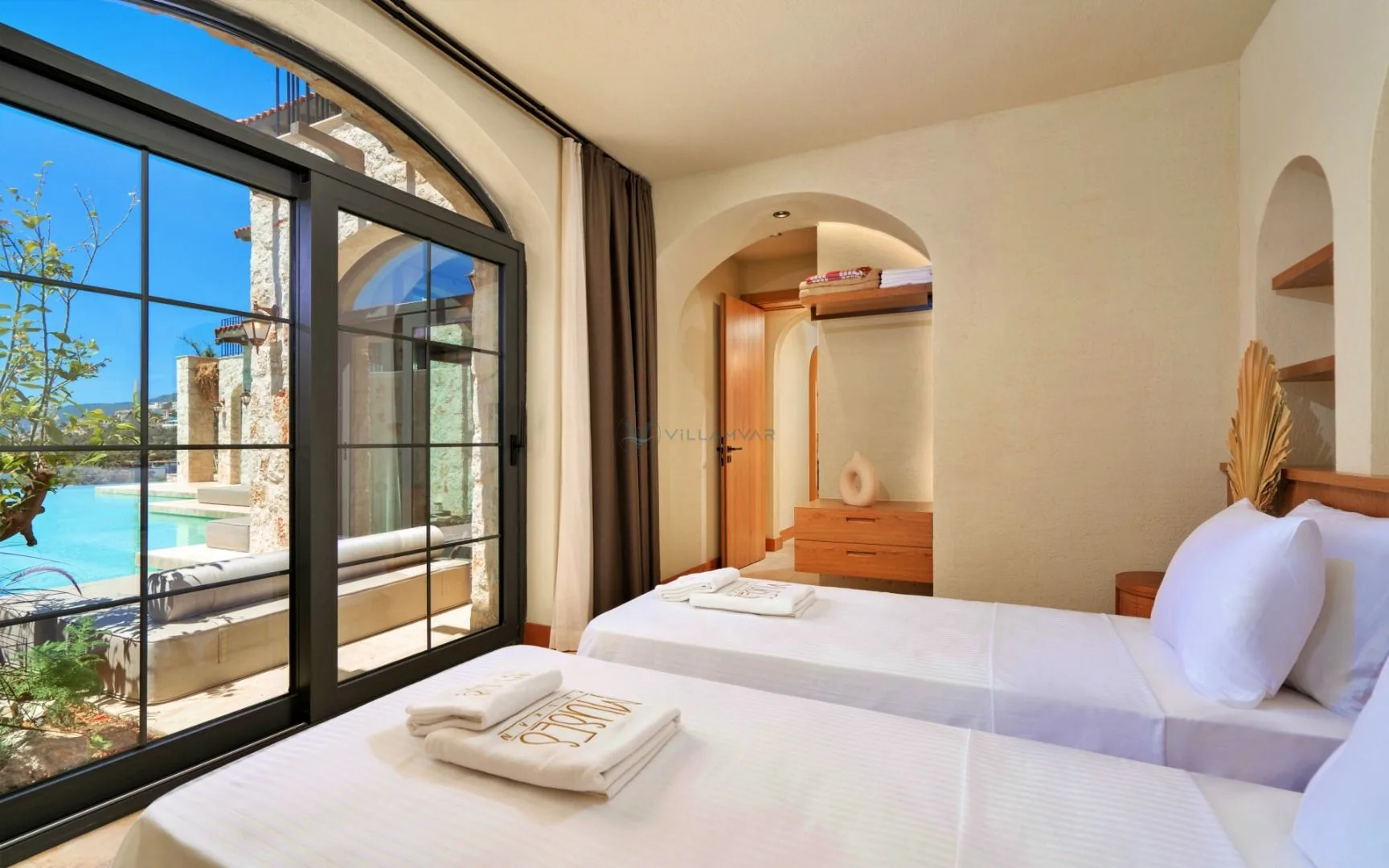 Muses Villa Erato