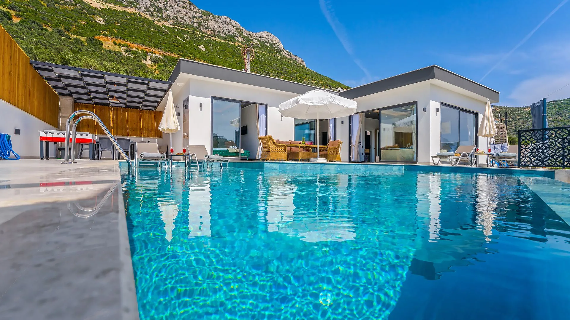 Villa Nehir