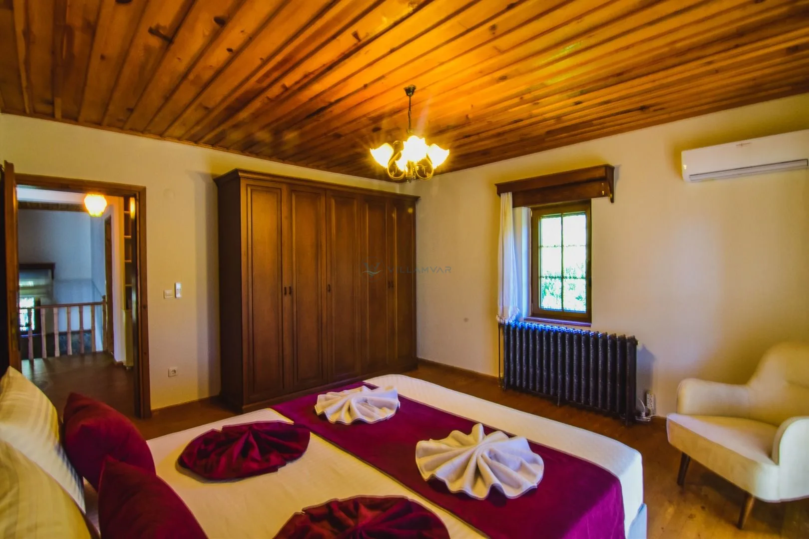 Villa Rock Home