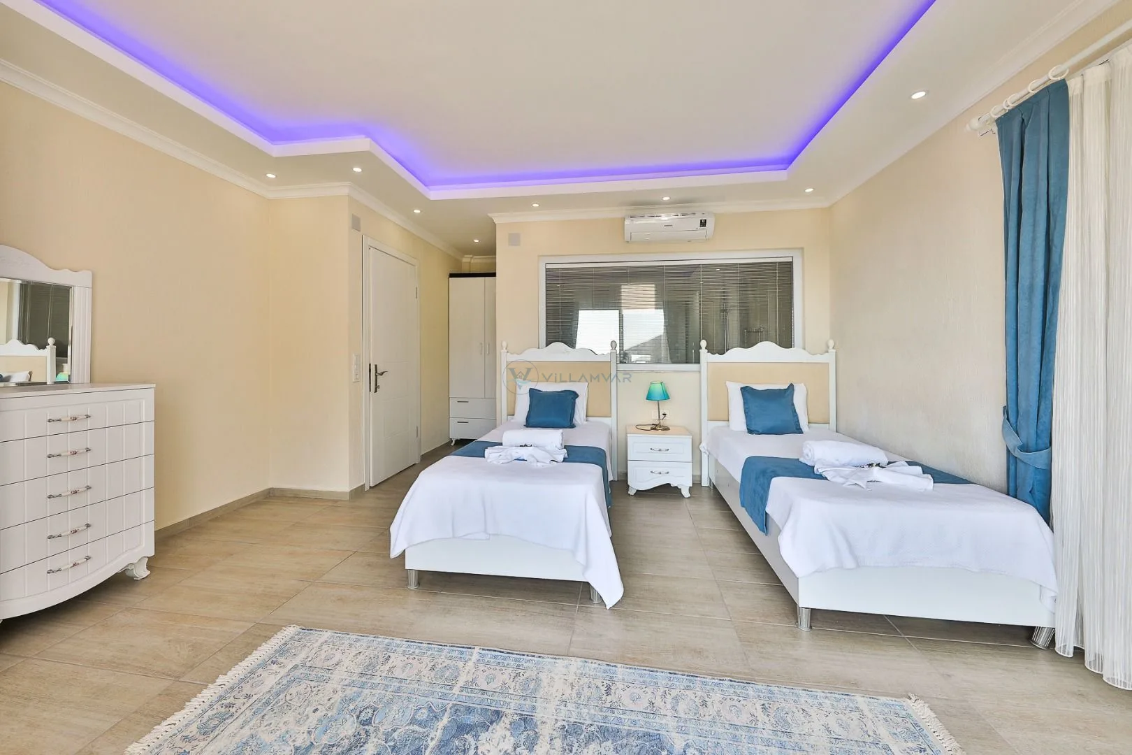 Villa Best