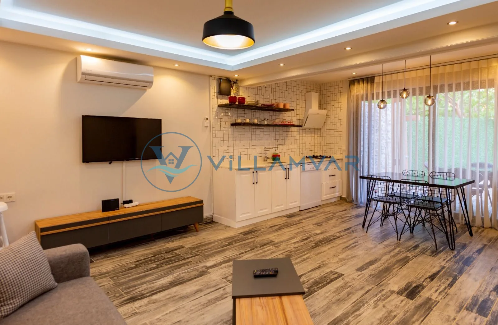 Villa Love