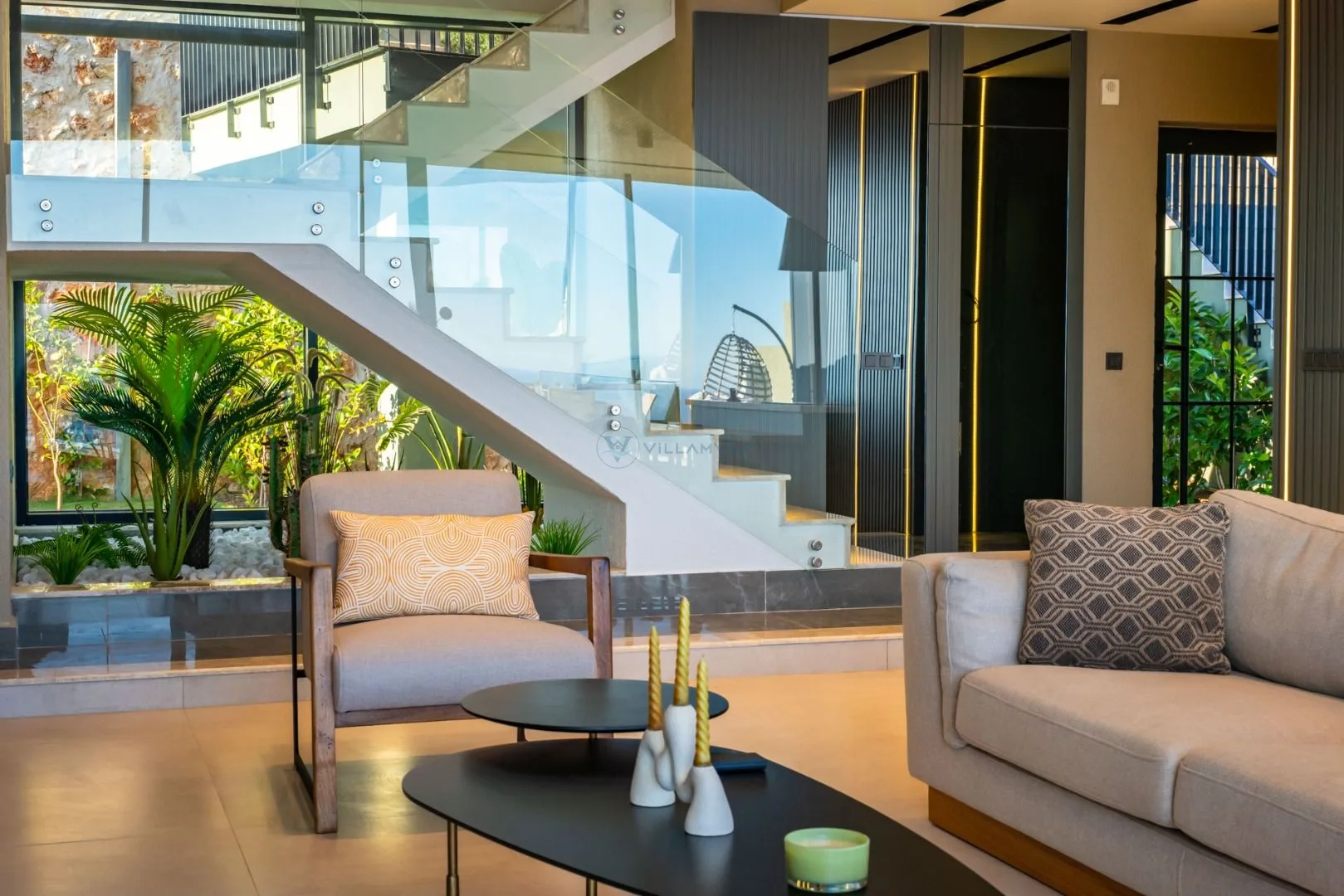 Villa Aura F