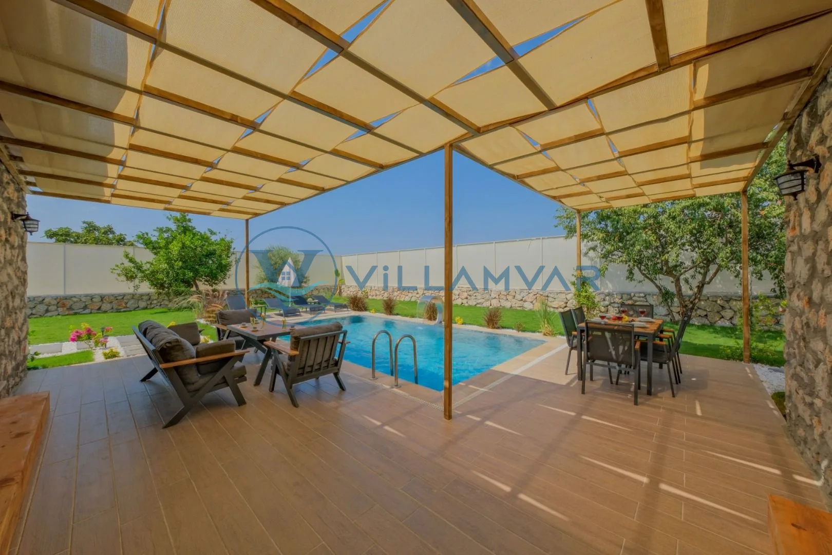 Villa İris