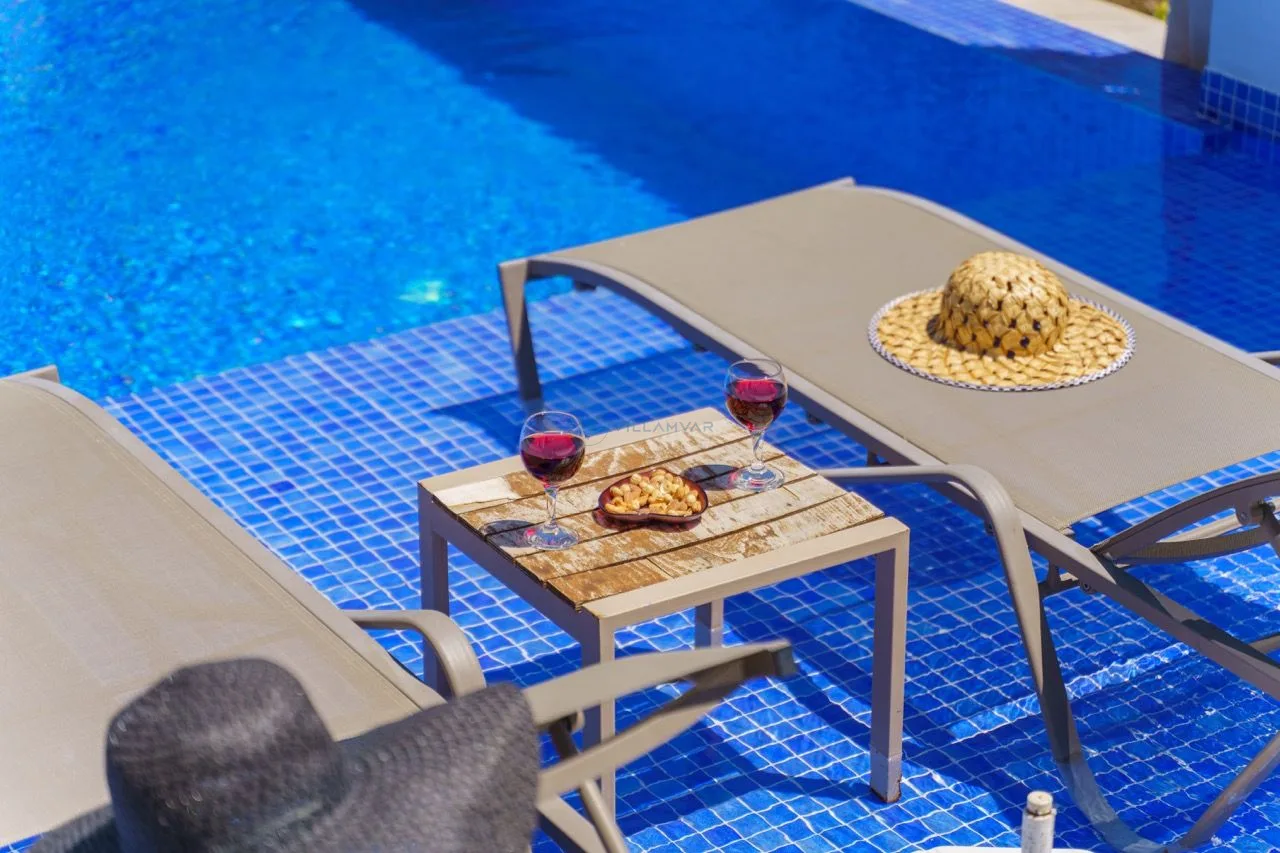 Villa Feel