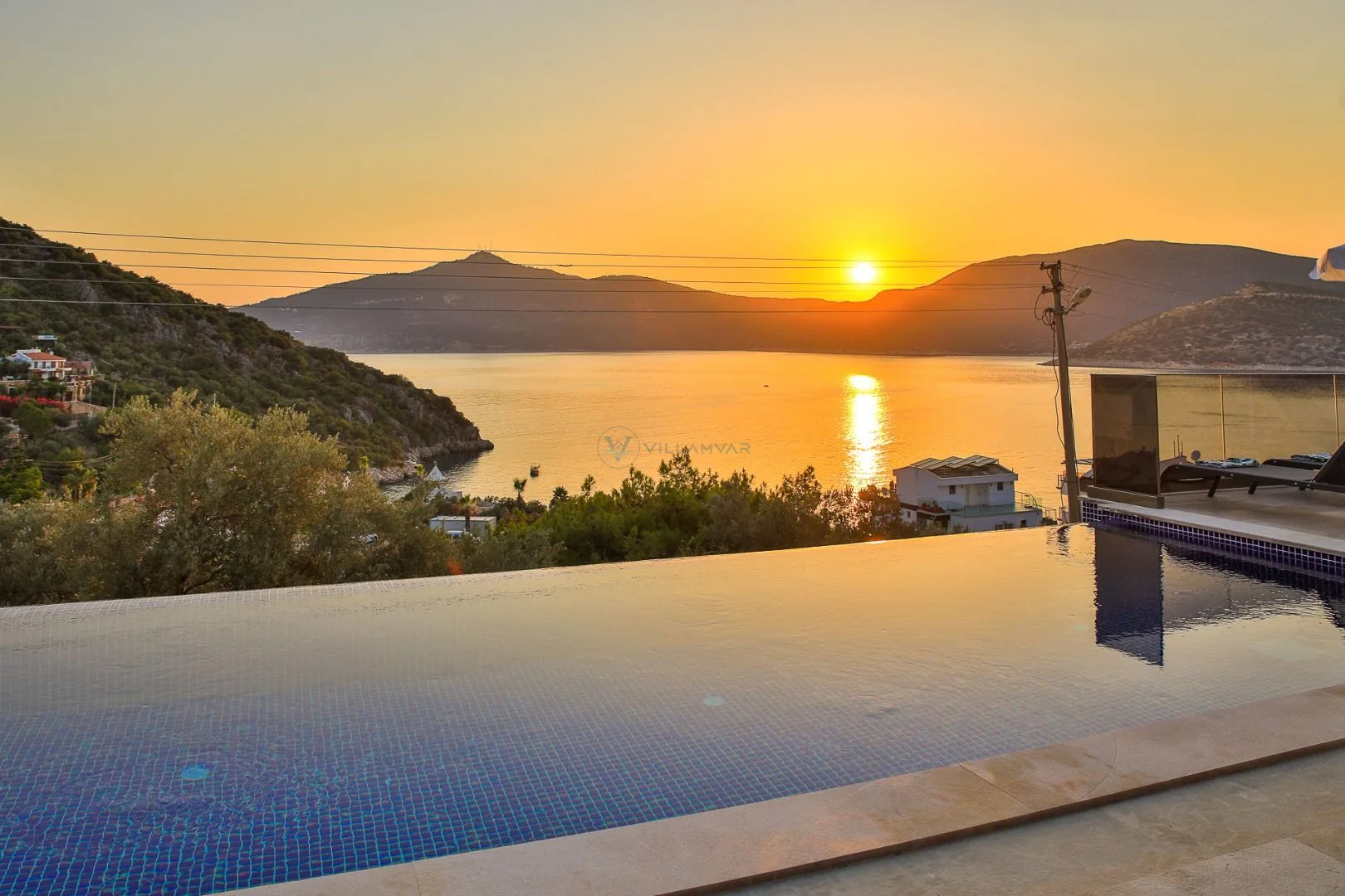 Villa Loca Kışla
