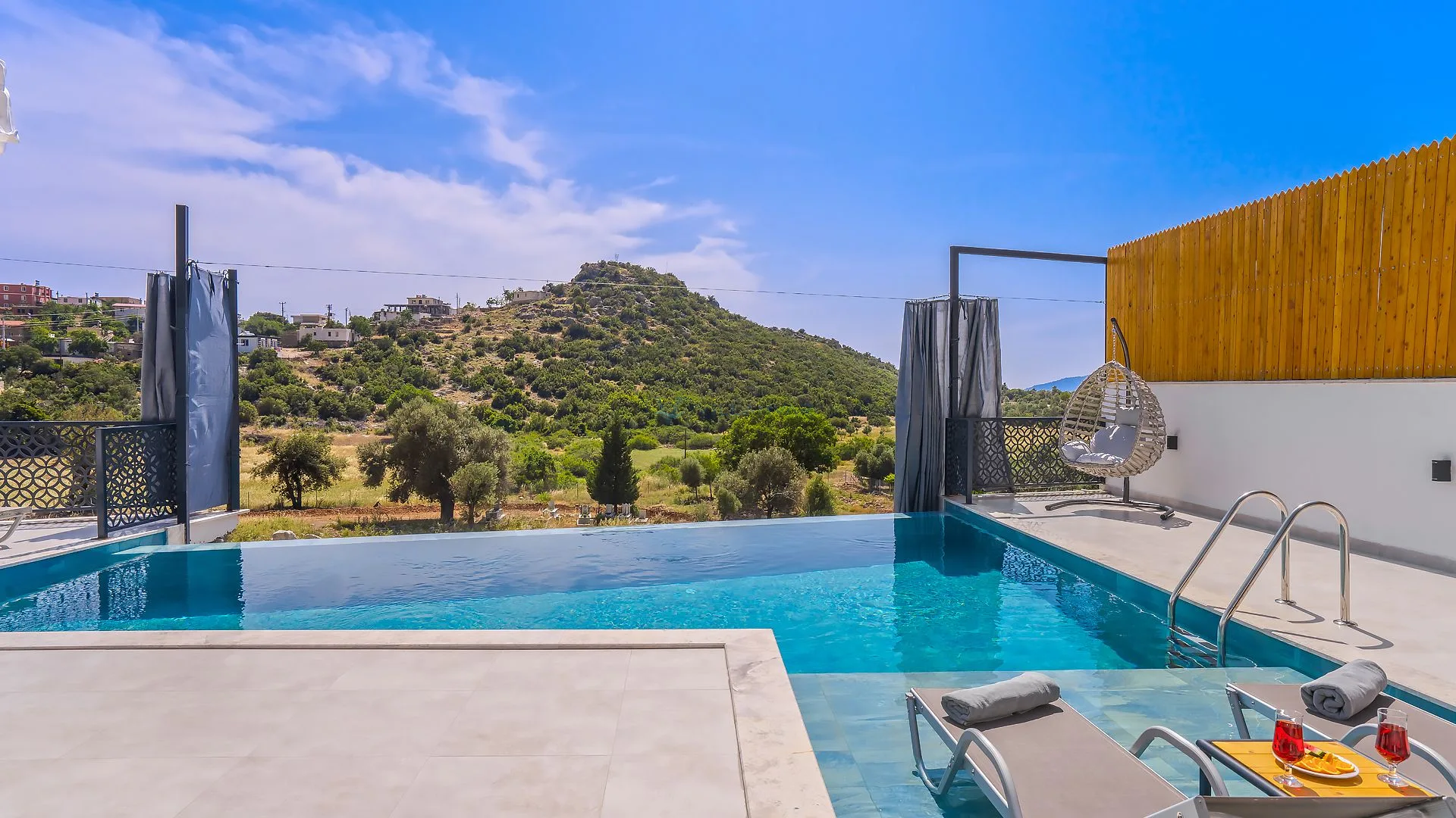 Villa Nehir