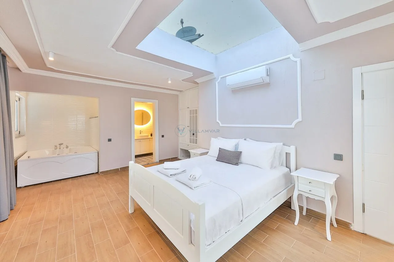 Villa Olive Garden