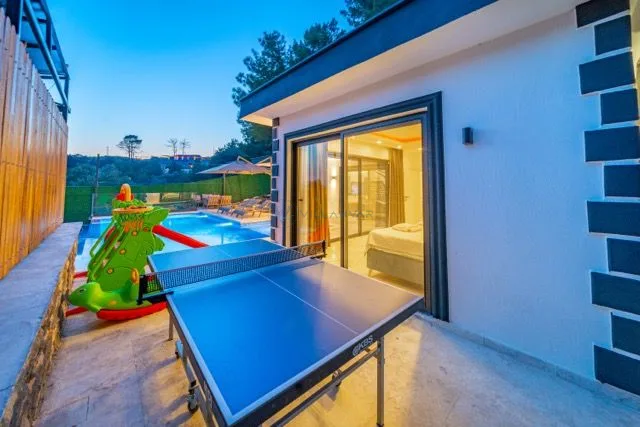 Villa Sarnis