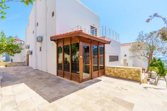 Villa Tarus Mara