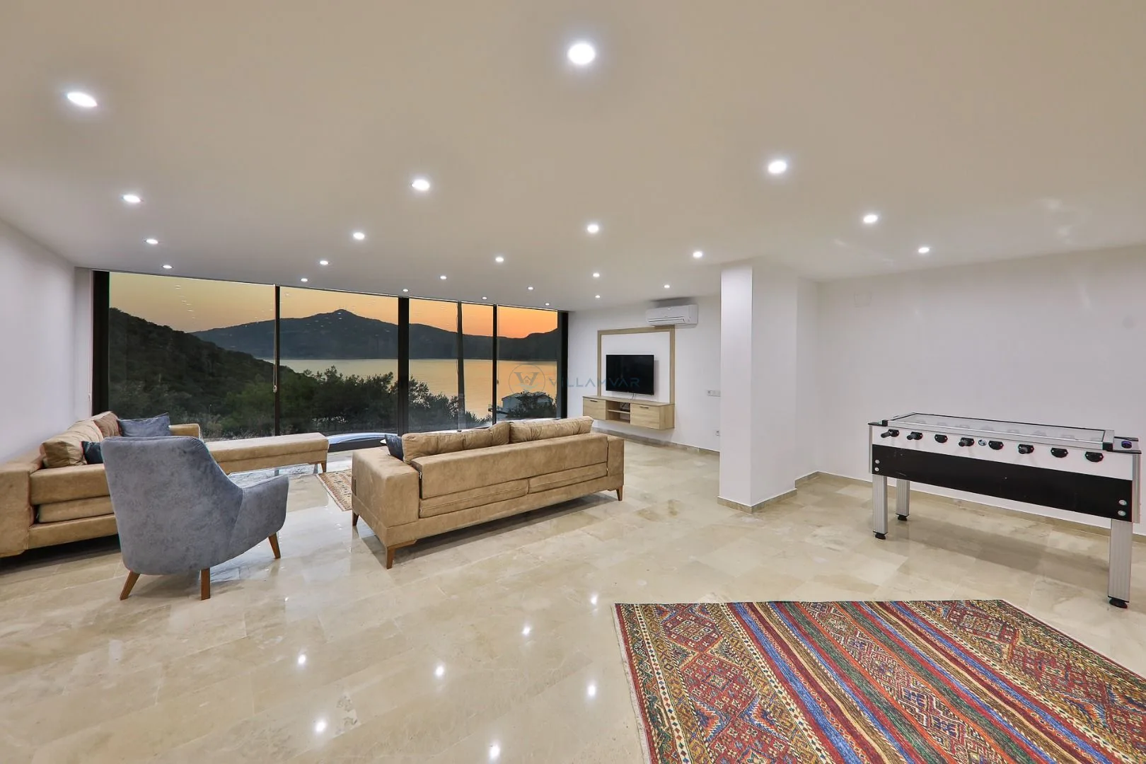 Villa Loca Kışla