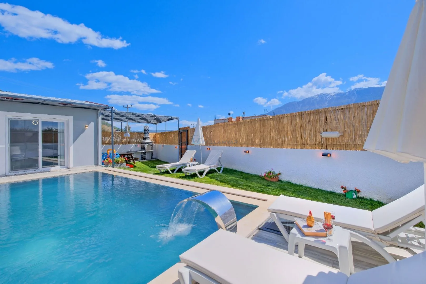 Villa Elmas 2