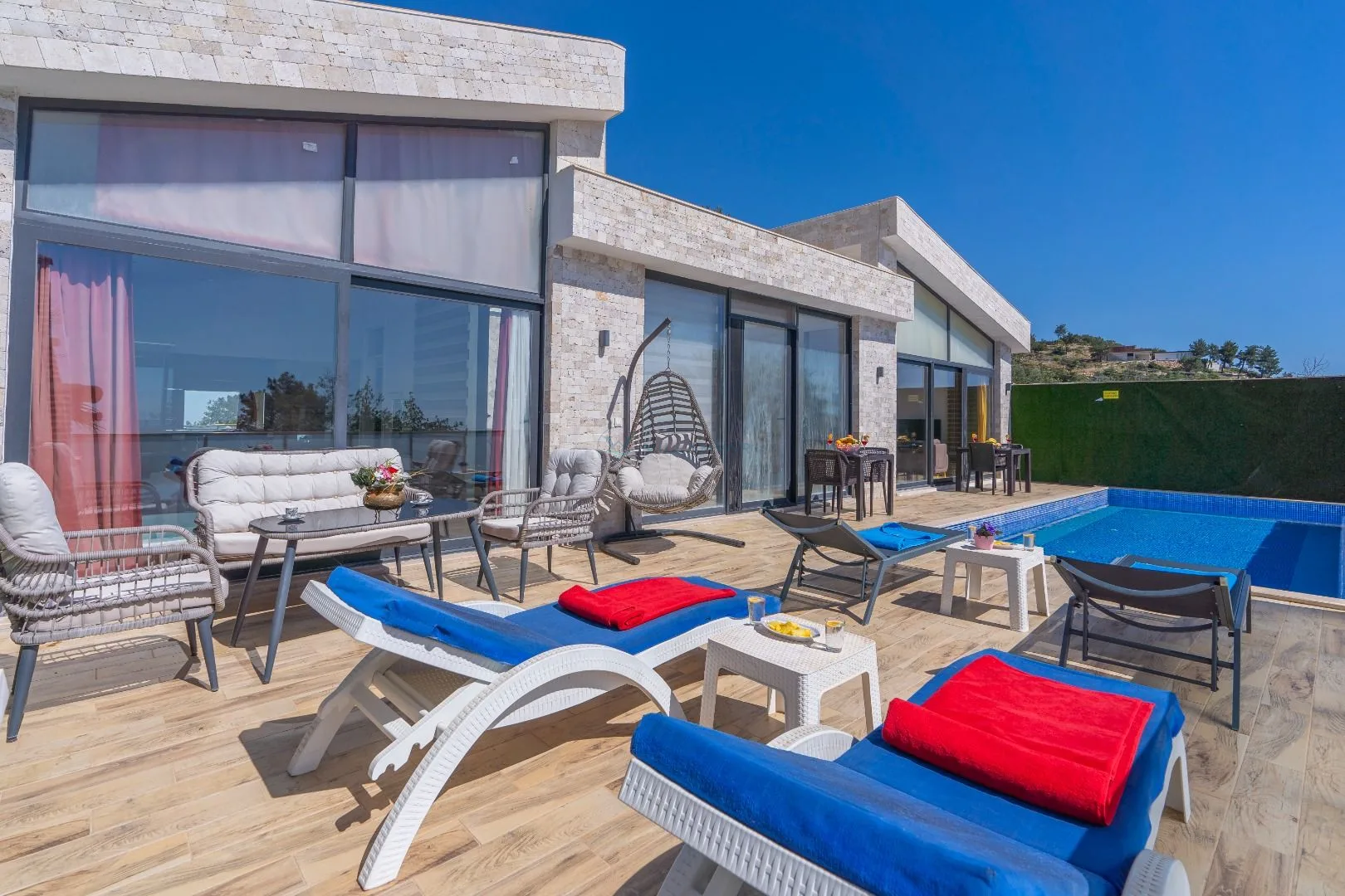 VR Villa Zümrüt