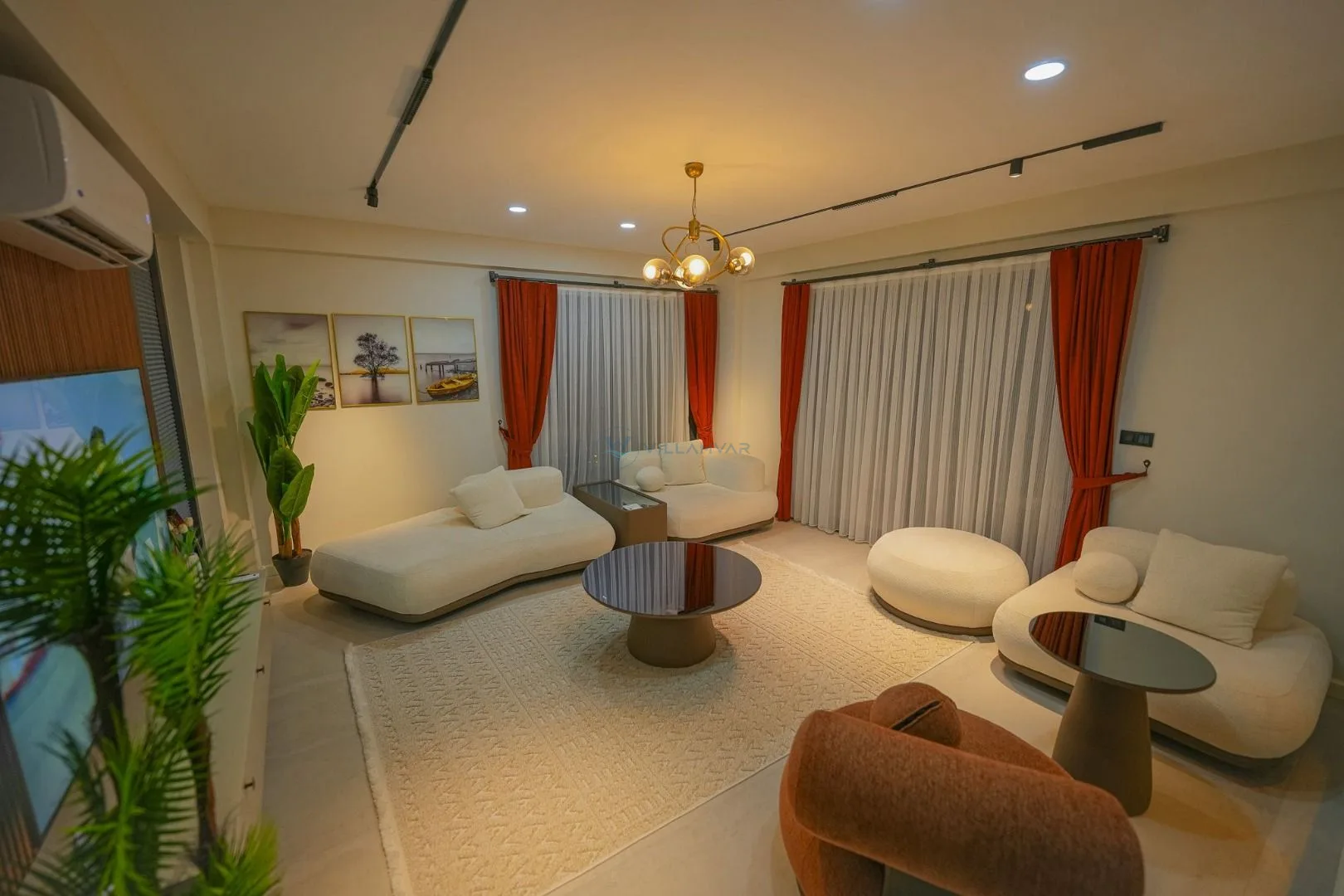 Villa Lily