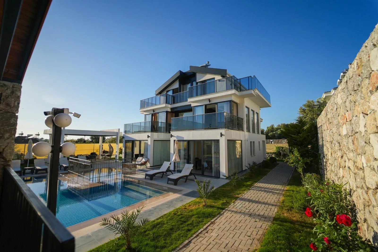 Villa Balkira