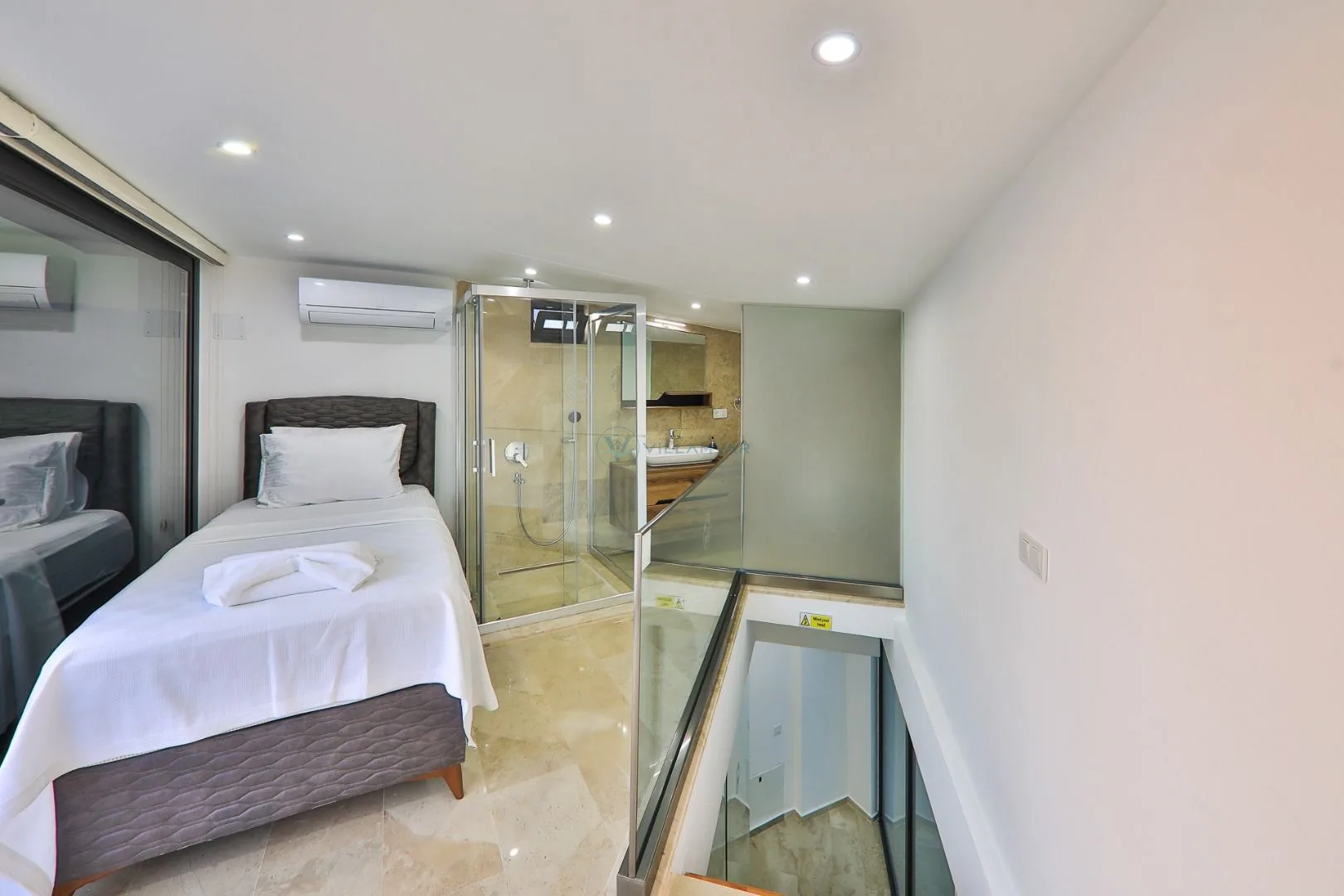 Villa Loca Kışla