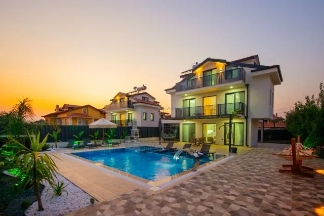 Villa Fullmoon 2